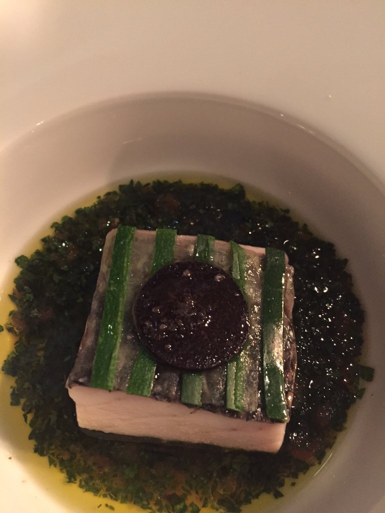 NeilSn0wball's tweet image. Fish doesn't get much better than this! Tasty as f...