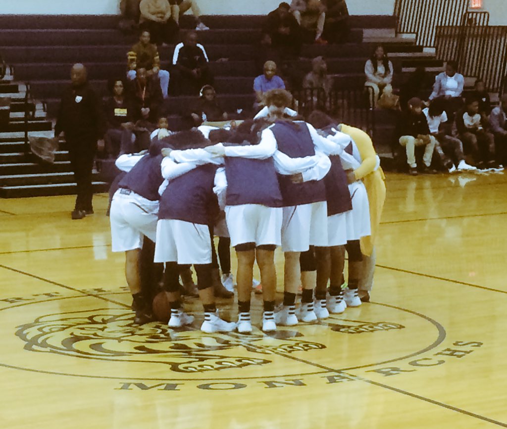 CoastalNCFCA's tweet photo. @NHSSportsinfo Lady Monarchs seeking Him first.  Great coaching! @CoachNovelli @coachpwhollis #onewaytoplay https://t.co/CaDVDUz3uJ