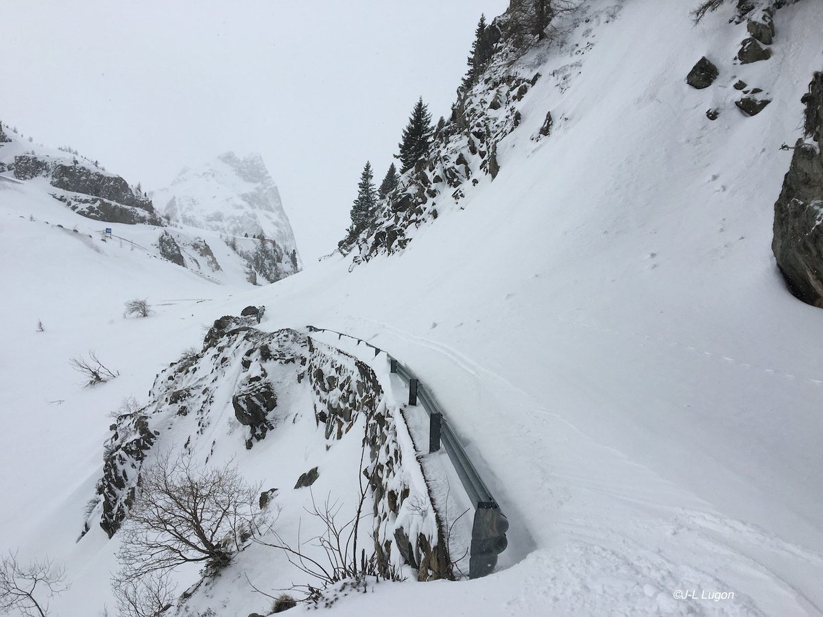 Cherchez la future ligne d'arrivée...! #TDF2016 #Finhaut #Emosson #Valais finhaut-emosson.ch/le-site-demoss…