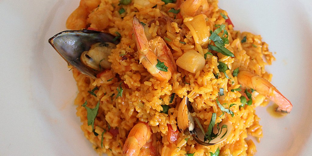 The_Andes_Cafe's tweet photo. What is your favorite #Peruvian #Food? Mine is Arroz con Mariscos!! https://t.co/ifIoIAgsSs