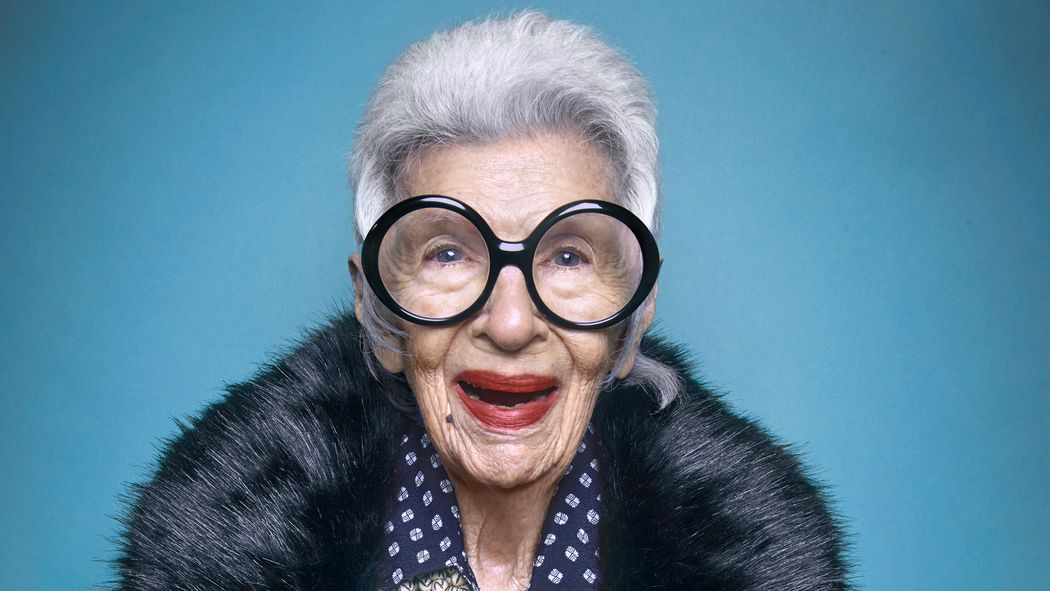 This: <a href="/IrisApfel/">Iris Apfel</a> + <a href="/BlueIllusion_US/">Blue Illusion USA</a> = amazing. 94-year-old is face of brand's new campaign. sf.racked.com/2016/2/26/1111…