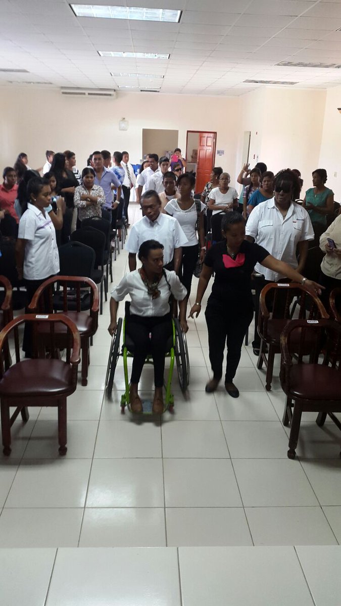 MitradelPma's tweet photo. Coclé, los graduandos PcD participaron de una capacitación durante 300 horas, y están listos para el mercado laboral https://t.co/82Ua6oVURI