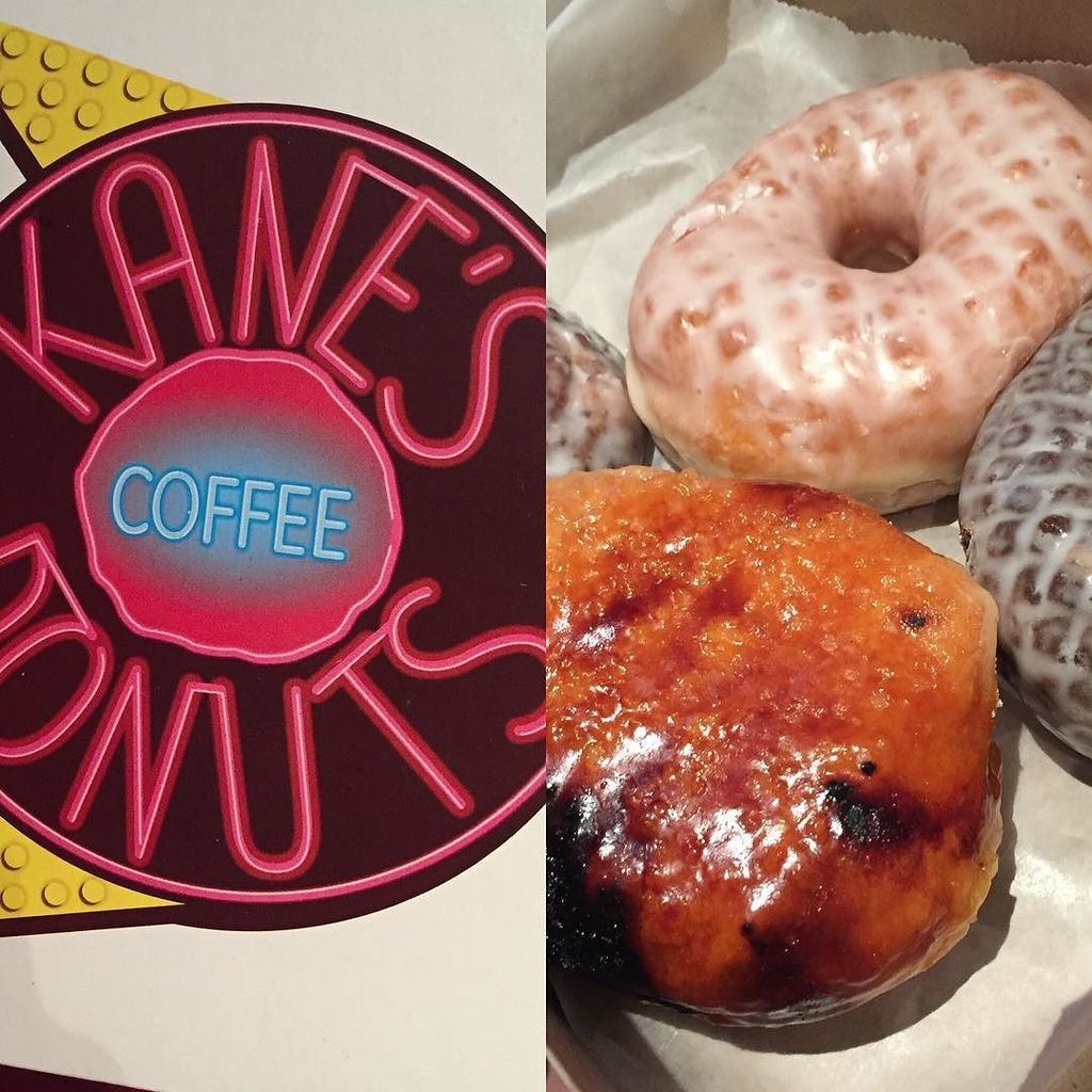 bostonmamoms's tweet image. Hello gluttony!  Have you stopped by the @kanesdonuts #popupshop @shopthestreet?  #bostone… ift.tt/1Q7skdp