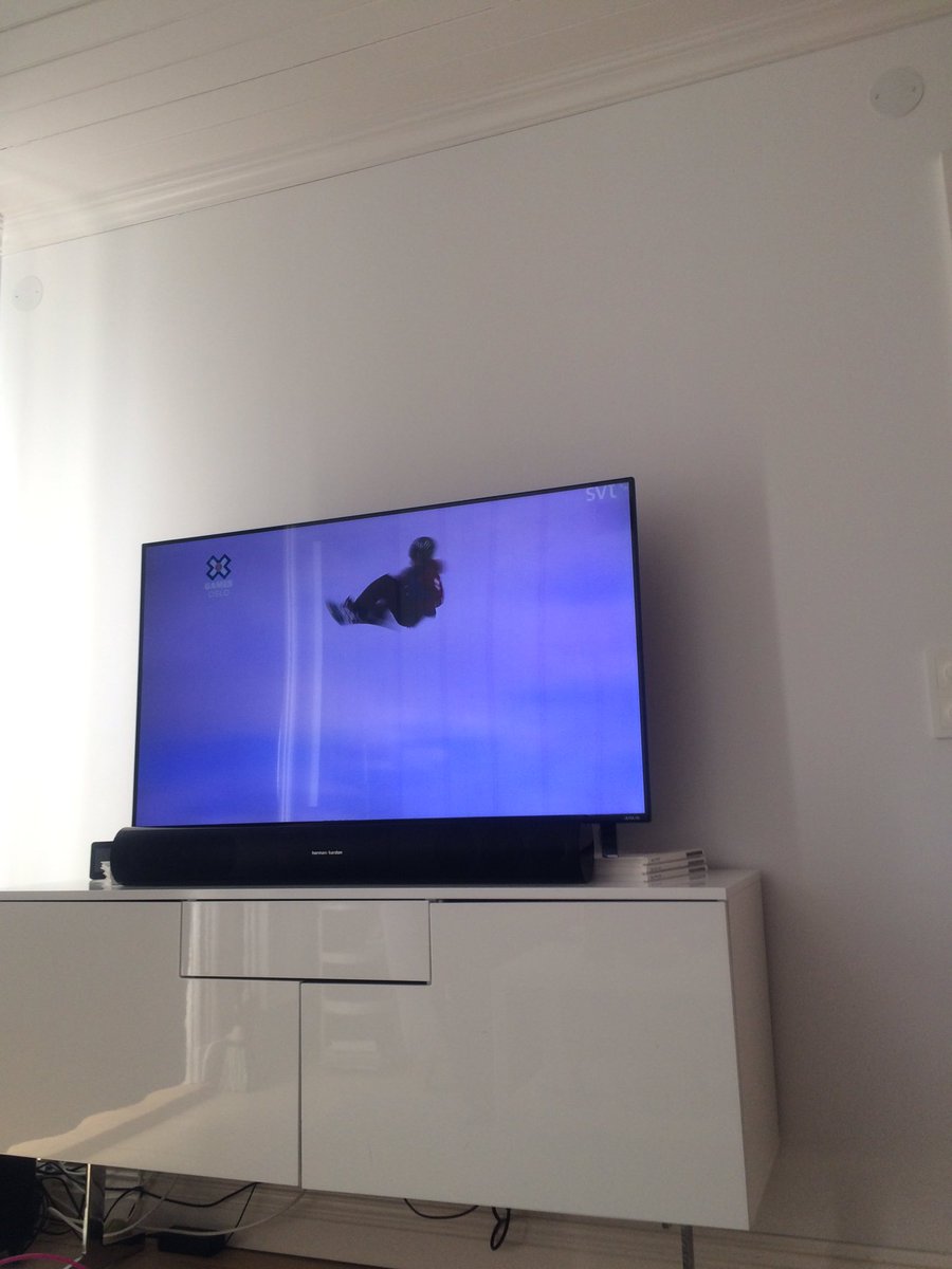 FnykisJr's tweet photo. Svensk succé i X-Games - både Måns Hedberg och Niklas Mattsson till final i Big Air Snowboard! #radiosporten https://t.co/COImy2J8lG