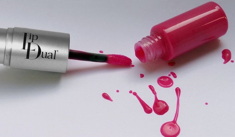 Lip_Dual's tweet image. #LipDual's 'alcohol free' stains can be used as blush to add a pop of colour to your cheeks.. #MultitaskingMakeup