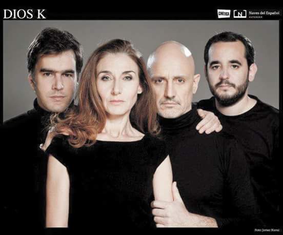 mixdevil66's tweet photo. En @soypuroteatro, el dramaturgo @rojanillo con #DiosK; #RinconeteyCortadillo, #Cocina,... https://t.co/zzvs0GuWbz https://t.co/R5Eee6pSn9