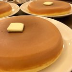 ふわふわ感がたまりません!ウエスト青山ガーデンのホットケーキでしあわせな午後のひととき