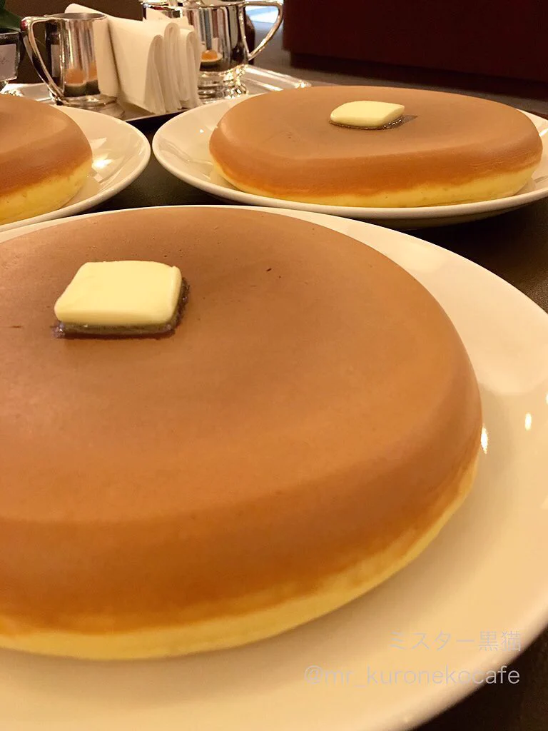 ふわふわ感がたまりません!ウエスト青山ガーデンのホットケーキでしあわせな午後のひととき