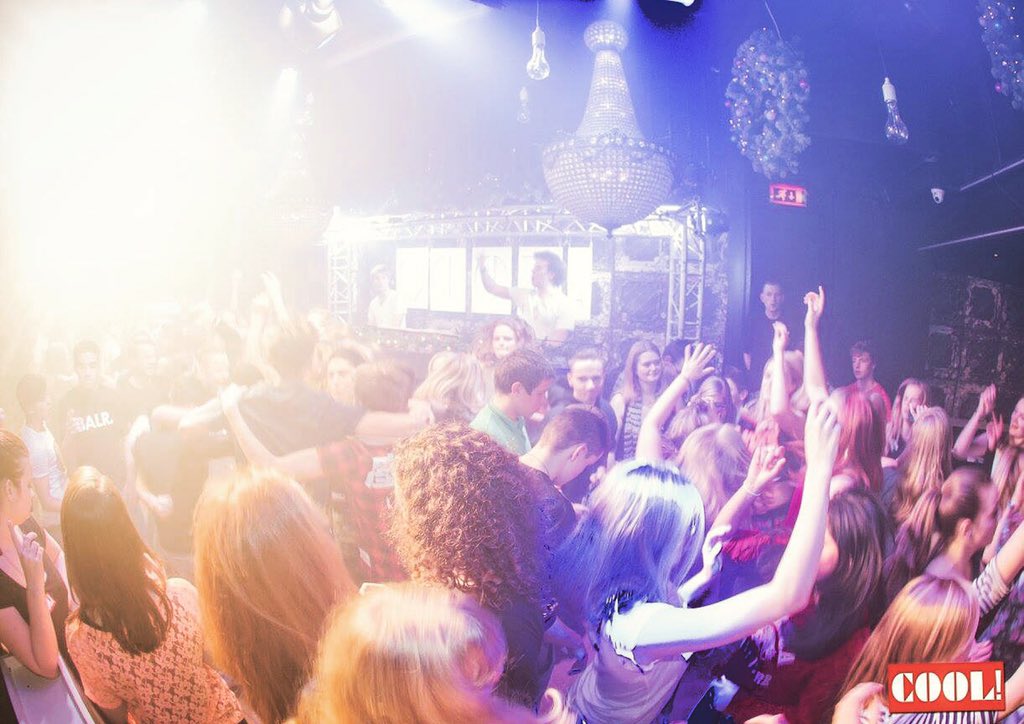 Vanavond <a href="/COOLfeest/">COOL!</a> in De Swetser, Heerenveen. Haal je ticket aan de deur voor maar €7,-! Zin in!