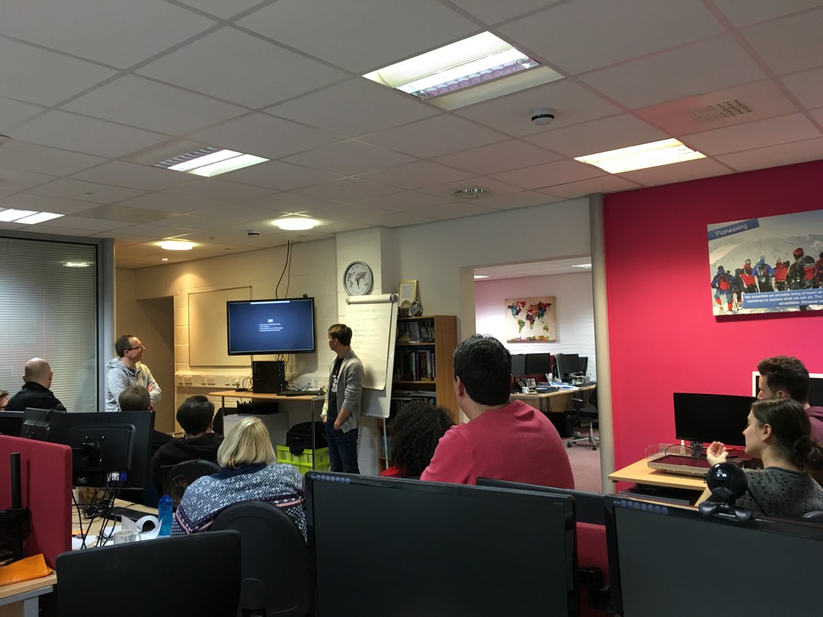 TheTechStudio's tweet image. #LightningTalks in the office today. Lots of interesting talks about Jade, rebranding and personal interests