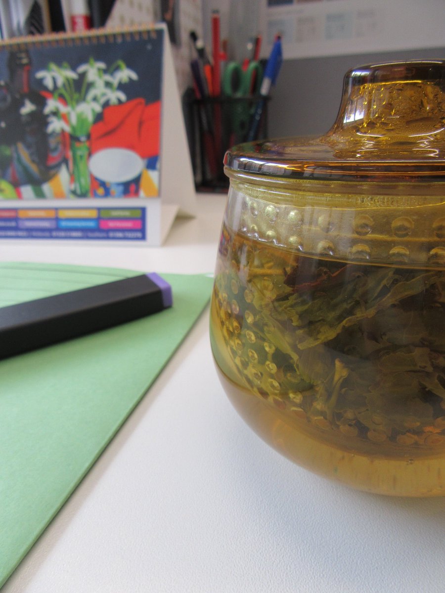 petitetealover's tweet image. Been trying some new #looseleaftea at work 💕 #Kinto #work #FridayFeeling