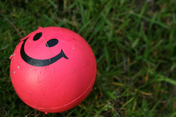 TBLanguages's tweet photo. #Smile because it's #Friday! #FridayFeeling #weekend https://t.co/Nduc5LAsES