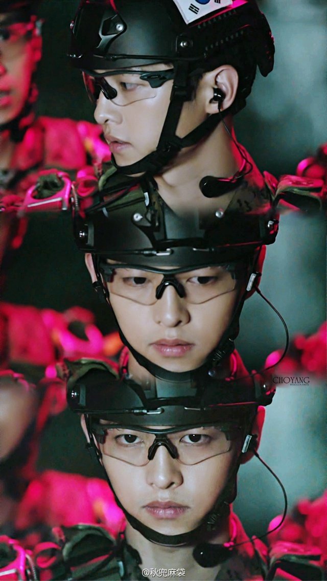 TheDramaKorea's tweet photo. Kapten Yoo Shi Jin. Yang model beginilah yang bikin gue bahagia kenal drama Korea. #DescendantsOfTheSun https://t.co/YhGX66wMsB