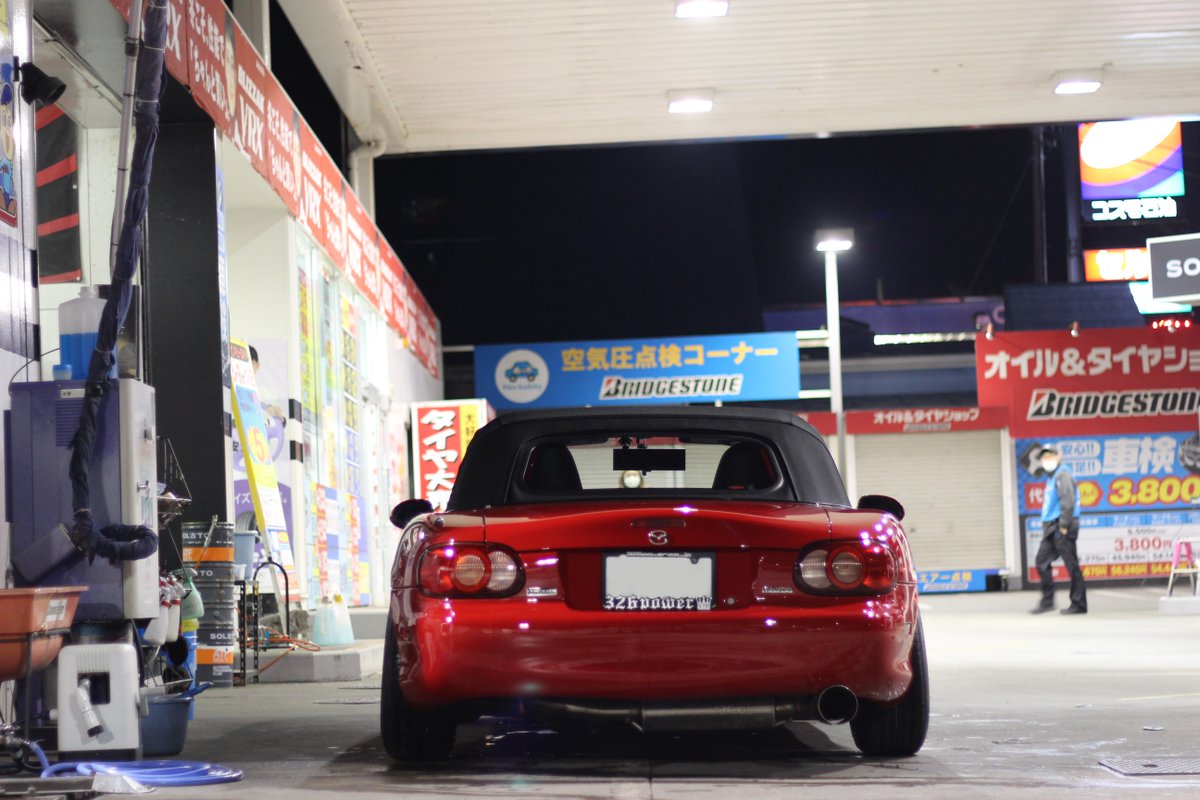 ট ইট র Tkgc フロントはインナーフェンダーに干渉 リアは車高調がロックするまで下げた 車高短至上主義 ロードスター Nb6c T Co Fmyaw8f5wg