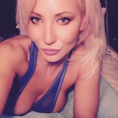 Glam Worship - Fetish Clips 🌎Worldwide🎥 - Get gifts for stunning @jenniferjadexxx go to https://t.co/EwnM7gCcDv and treat her to something nice #wishlist https://t.co/My7hMiHVWZ