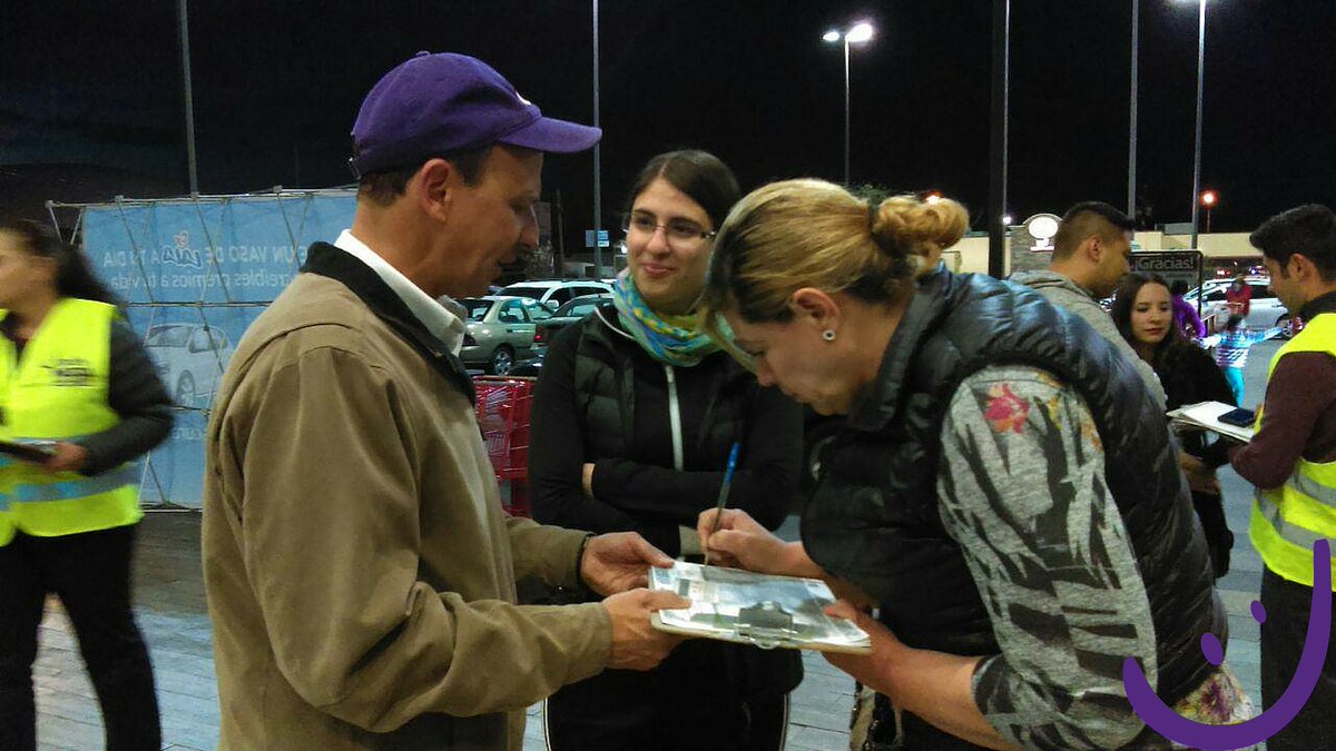 JavierMestaD's tweet photo. Lo más importante de este movimiento siempre será hablar cara a cara con el ciudadano. https://t.co/TVn7HkUbaD