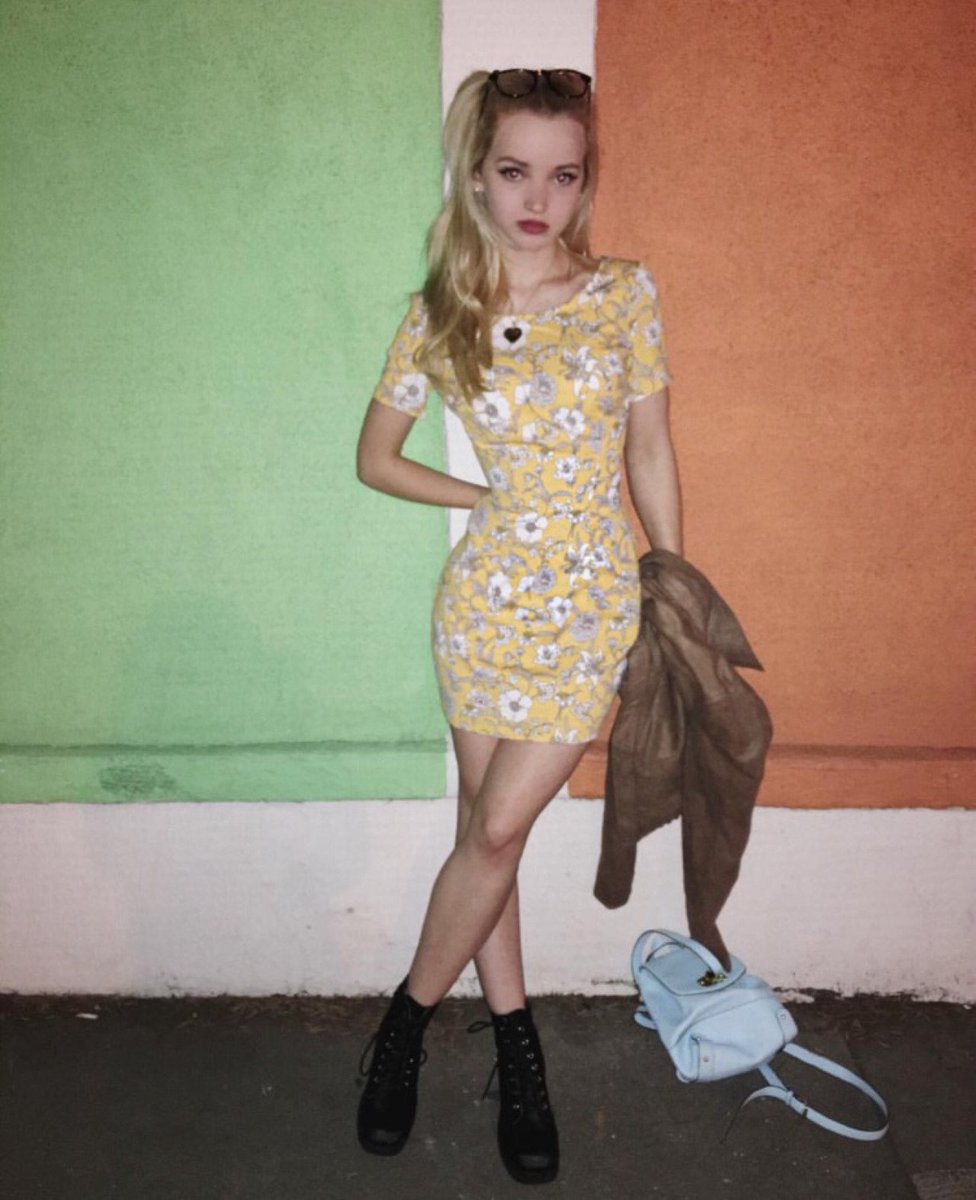 doveascupcake's tweet photo. #VoteDoveCameron #KCA https://t.co/vcomlqsqeG