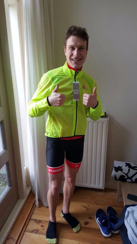 Niels de V tweet media