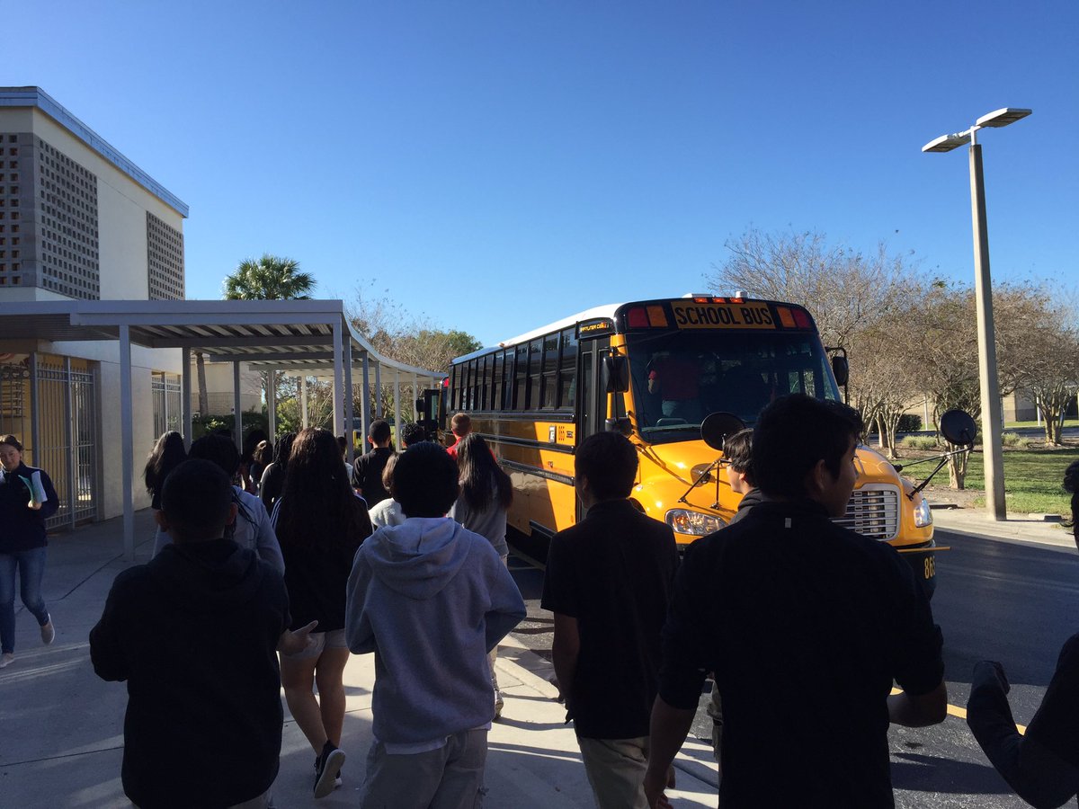 @ROARMMS 8th graders boarding buses to head out to @WeAreLely ! #Rising9thGraders