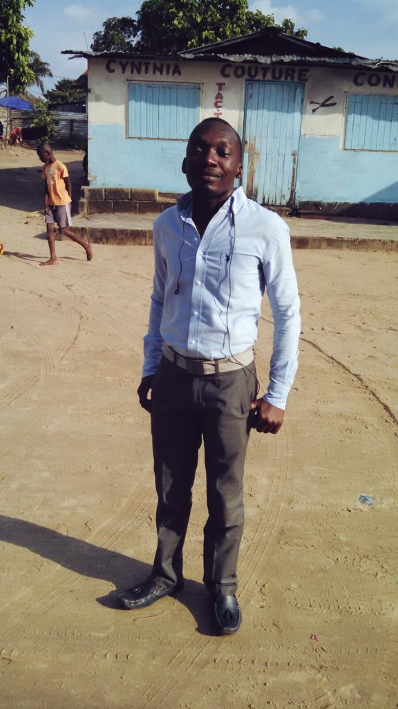 RustilainJade's tweet image. Un peu dans mes formes