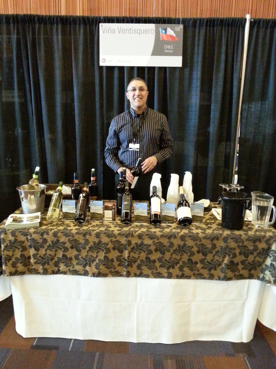 Pouring <a href="/vventisquero/">Ventisquero</a> wines from Chile <a href="/VanWineFest/">Vancouver International Wine Festival</a> <a href="/WoC_CanadaWest/">Wines of Chile</a> <a href="/Hsfuentes/">Horacio Fuentes</a> <a href="/VanWineFest/">Vancouver International Wine Festival</a> <a href="/UNIVINS/">Univins & Spiritueux</a>
