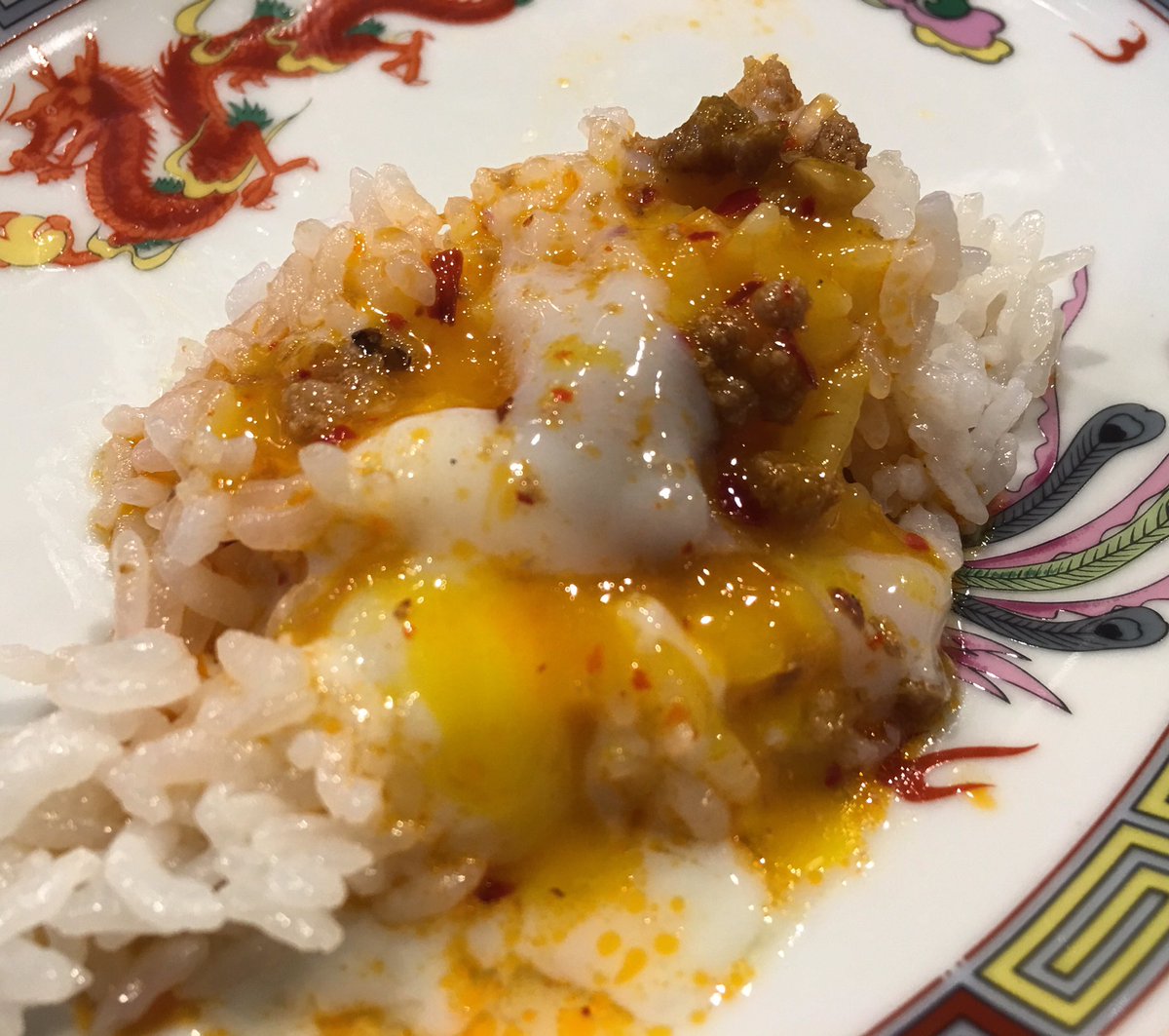 8CH_GO's tweet photo. 大阪で今話題のラーメン店を続々を出店しているUNCHI株式会社が待望の5店舗目「担担麺」その名の通り、担担麺🍜
行くべし！オープン！

#担担麺 #人類みな麺類 #世界一暇なラーメン屋 #8CHANNEL #グルメ #8CHグルメ https://t.co/8JGTADapCX