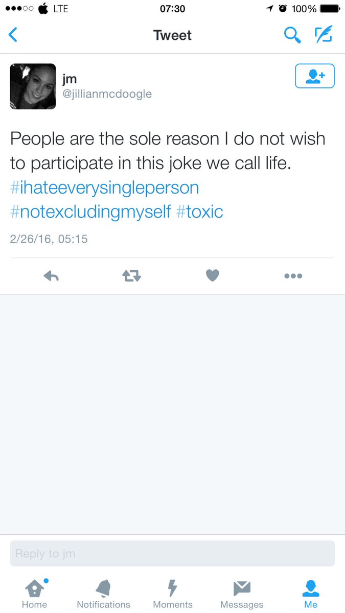 OnePissedOffPig's tweet photo. #MillennialAngst #DramaQueen https://t.co/Icw3dz7Imj