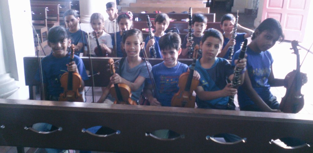 #ElSistemaCumple41 <a href="/elsistema/">El Sistema</a> <a href="/SistemaGuarico/">Sistema Orq. Guárico</a> El ensayo previo al Concierto la cita eshoy 3:00pm Iglesia San Gabriel
