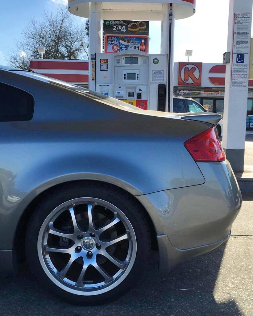 InfinitiAgora's tweet photo. BaeeBaee #infiniti #g35 #infinitig35 #z33 #vq35 #vqpower #vqnation #vqfamily #3point5 #revup #6speed #6mt #needslow… https://t.co/T632xx7IFZ