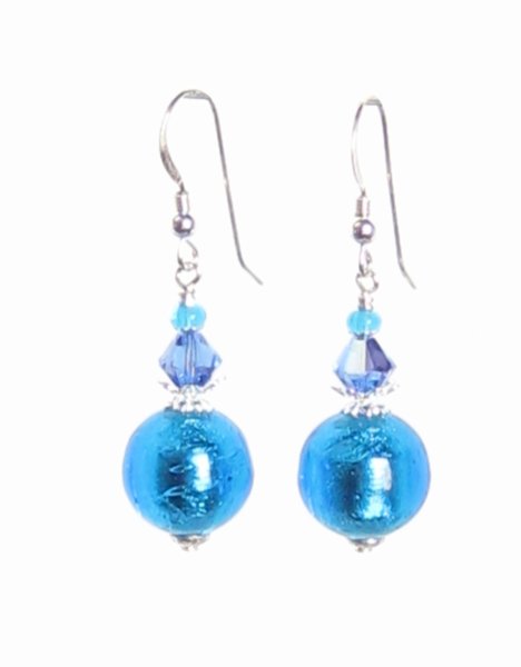 JKCMurano's tweet photo. Love these aqua ball #Murano earrings! https://t.co/F8HU9ExUUC #handmade #craftshout #jewelry #smallbiz #gifts https://t.co/DJVo5sFwZO