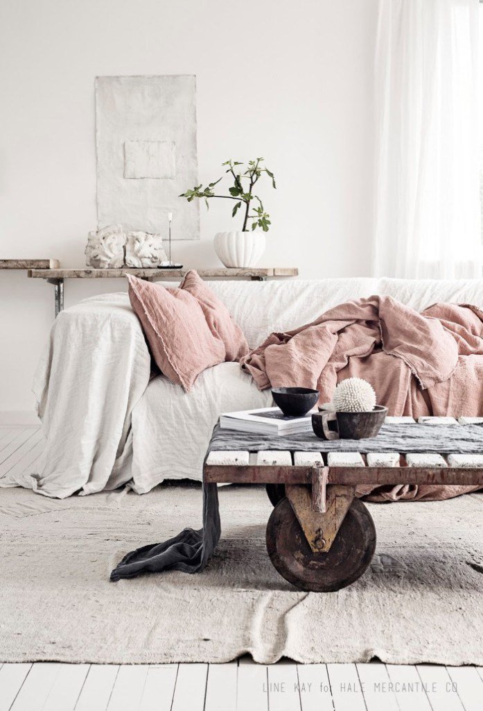 colorman_4's tweet photo. Deco trend - Rustic chic style, white background with pink splashes
https://t.co/sSogRXcC9v
#decotrend #rustic https://t.co/sJGJMvKnVm