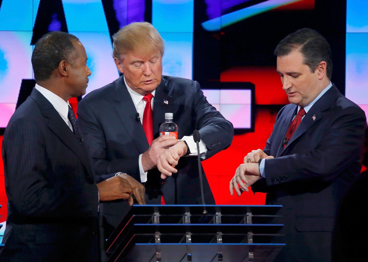 rawbrainer's tweet image. #BenCarson just sent a heartbeat to #Trump and #TedCruz via #AppleWatch #GOPDebate #CNNDebate