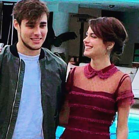 PoloniaLeonetta's tweet photo. Bautiful Princess and Prince 😍😍 https://t.co/xY1BKyceIy