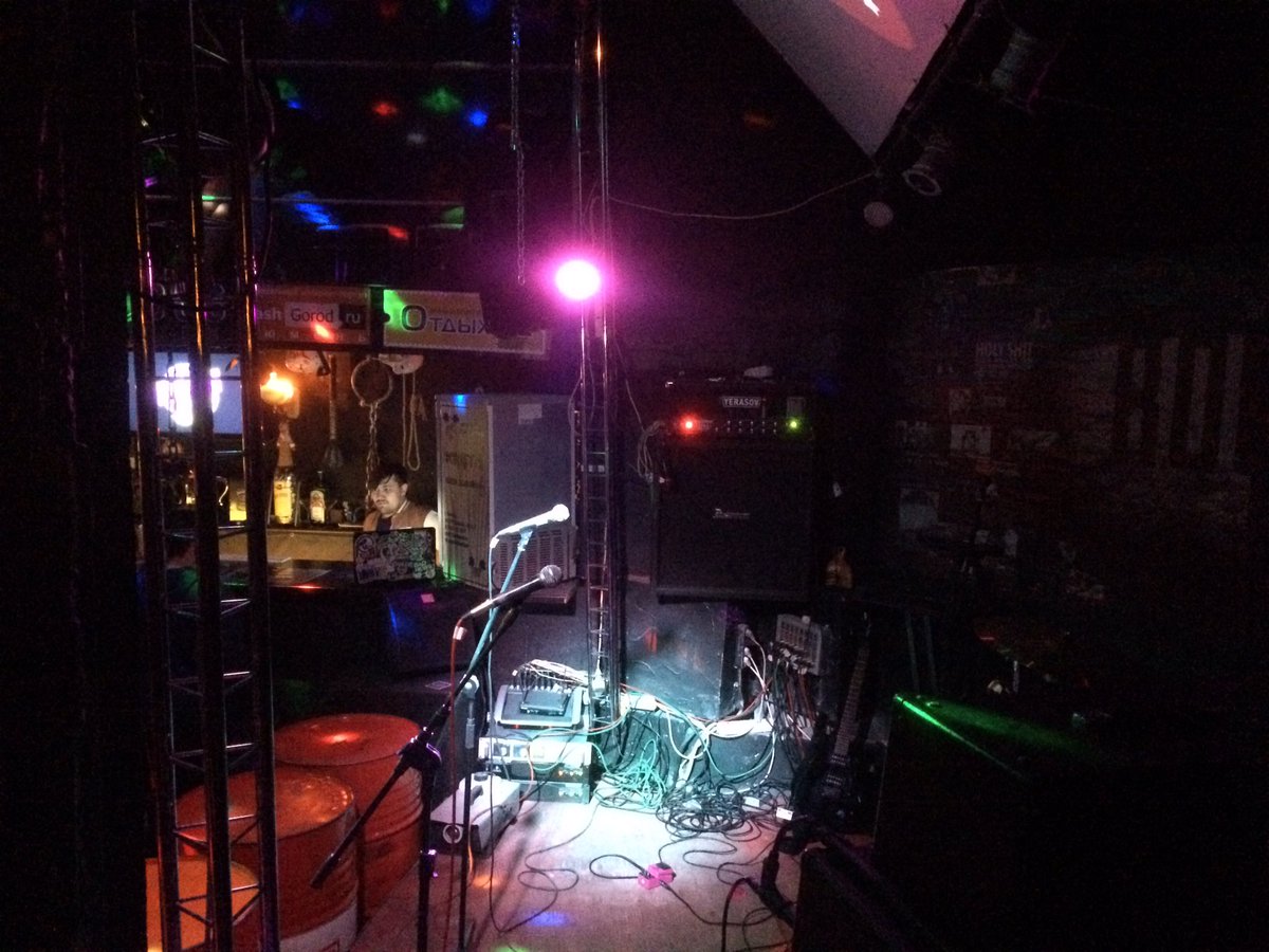 MessageGoodbye's tweet image. Кто не смог прийти в живую, наслаждаемся онлайн трансляцией!;)
Мы играем вторыми, 20-30!
pscp.tv/dmdtmn