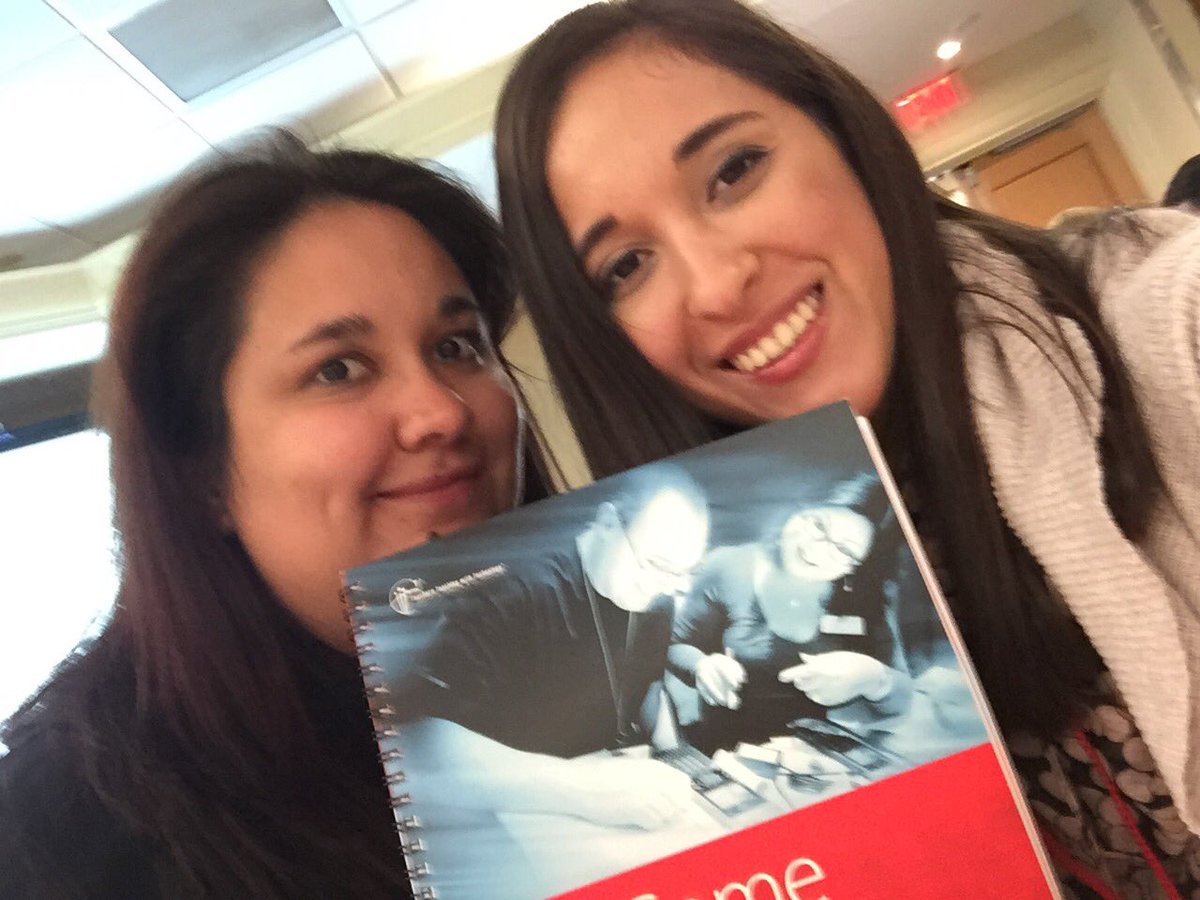 Aletrevg7's tweet photo. Ready for our next session! With  my former coworker @iuniquegeek #t3ic #mathlove https://t.co/mggivQKKsC