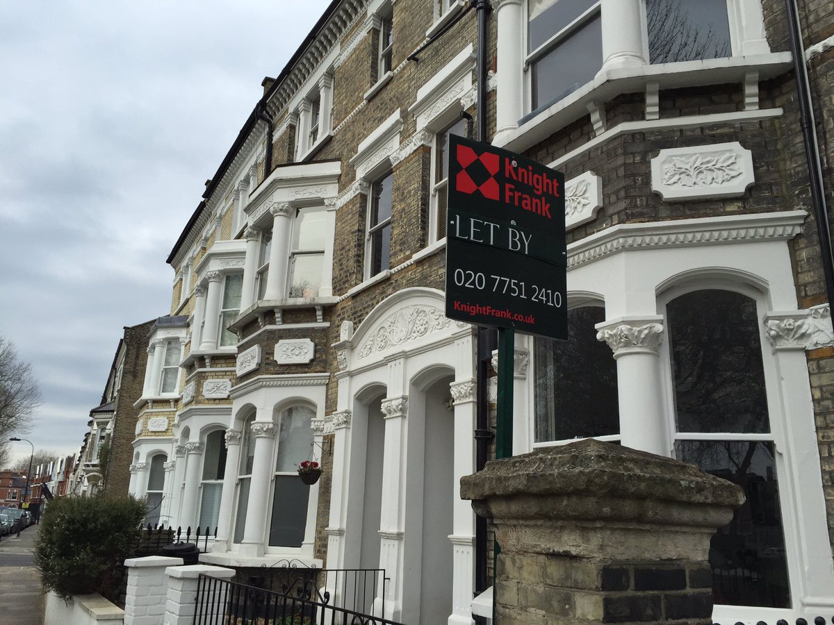 rozenegardner's tweet photo. RT https://t.co/puTbWQO73T #PreTenancyCleaning #Sparklingsolutions #knightfrank
Crondance rd SW6 #parsonsgreen #c… https://t.co/P0wRkGJ4rf