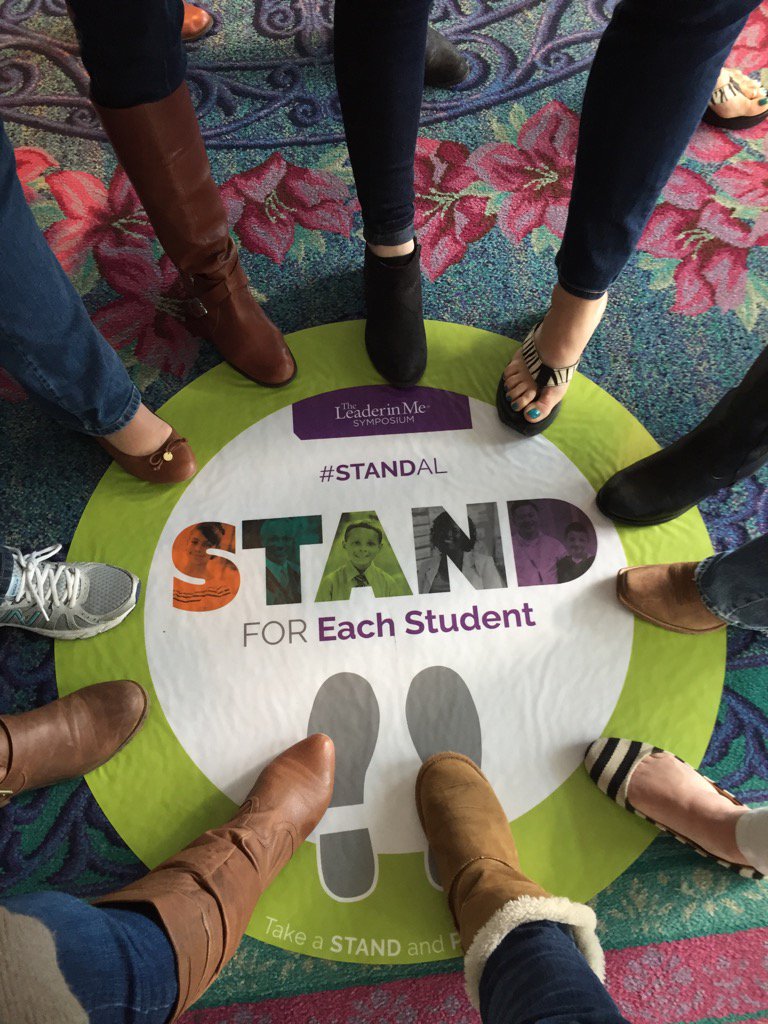 HayesSlp's tweet photo. @GriggsStars Stand for greatness!  #GriggsNationLeads #STANDAL #TLIM https://t.co/NODQlsTgYP