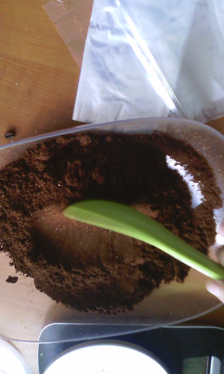 RoyalBeanCoffe's tweet photo. Kami tunggu orderan nya kaka :) baik masih grindbean ada loh gunung tilu arabica cek fav to harga. https://t.co/g2ZYGlYRVO