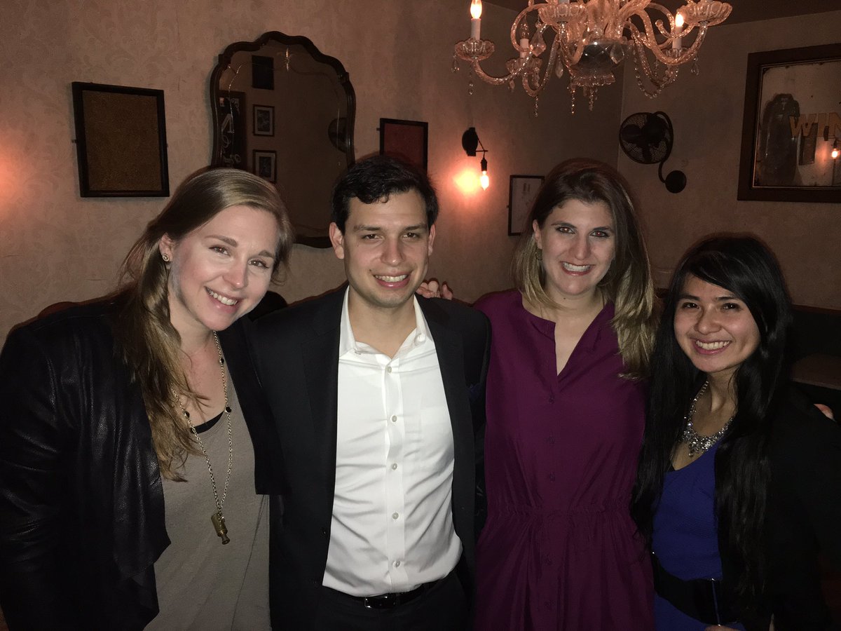 NYEdge_YPC's tweet photo. #SASFCC members @Regina_Hartman @Kyleofthelion @roseski1013 &amp; @ItsEMT last night's event! #SASF #nonprofit #NYC #HH https://t.co/grs1Na2Ufl