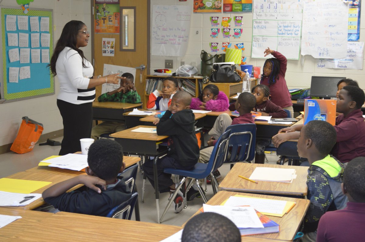 GasSouth's tweet photo. Volunteers had a great time @HeritageAPS's Career Day! We talked about how education connects to career choices. https://t.co/uQwsRGMmOt