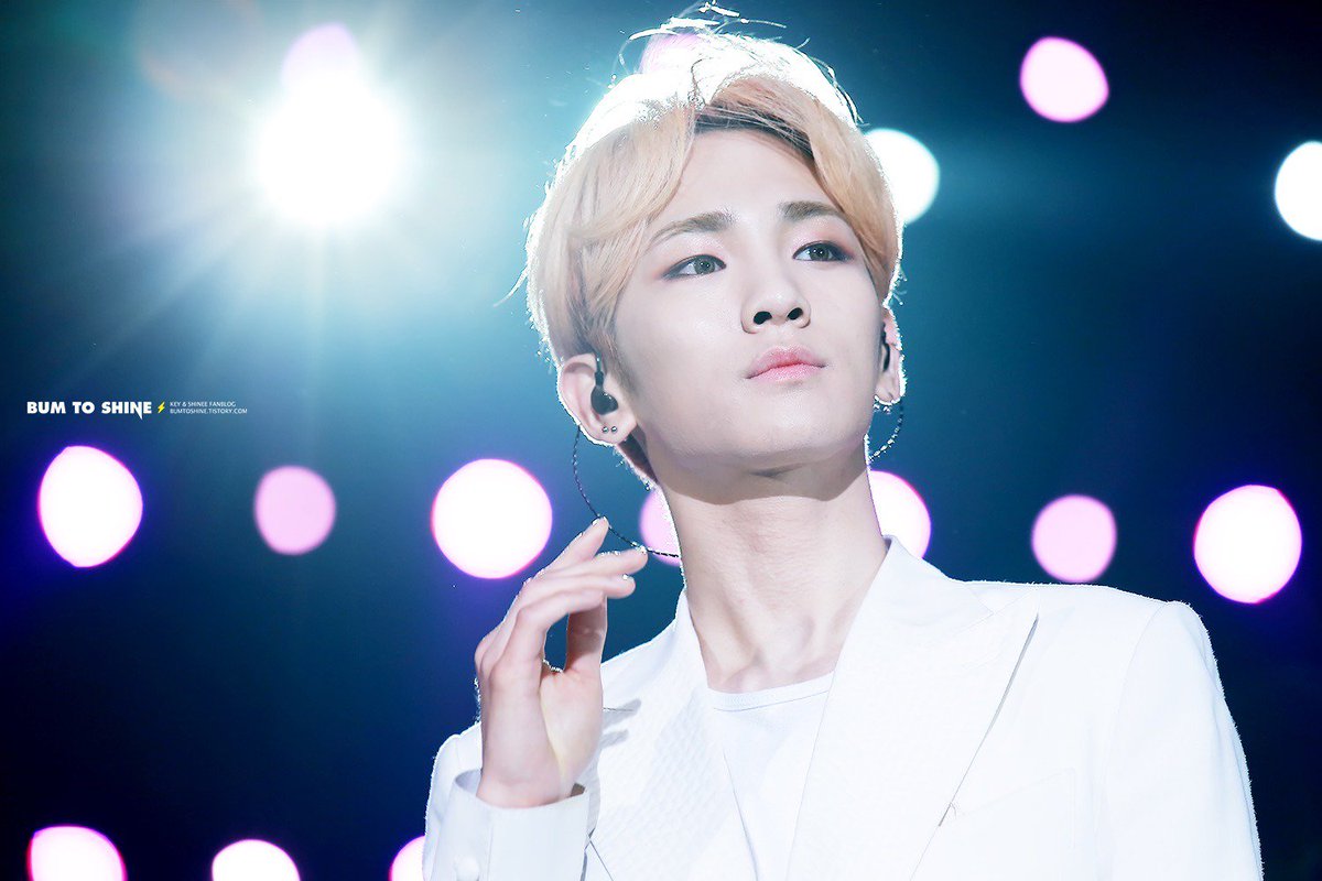 엄마 어떡해 울 기범이 진짜 천사인가봐....(울먹