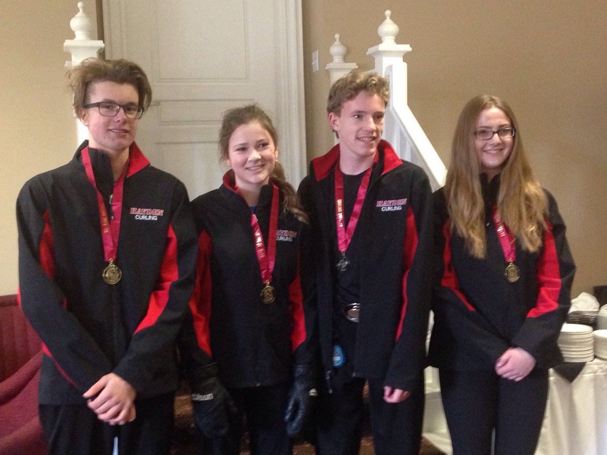JeffWarner77's tweet photo. @HaydenHuskies OFSAA bound. Congrats curling team! https://t.co/uIFvQWNzlY
