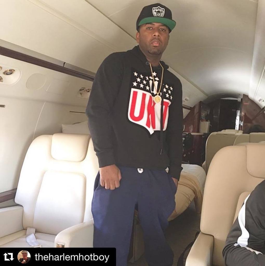 RAPMAGBOOBA's tweet photo. #Repost @theharlemhotboy
・・・
#JetAbility ✈️ #CIAAWeekend2016 🏀 @unkut_officiel #RapMagDucZer https://t.co/u2rk35RZgY