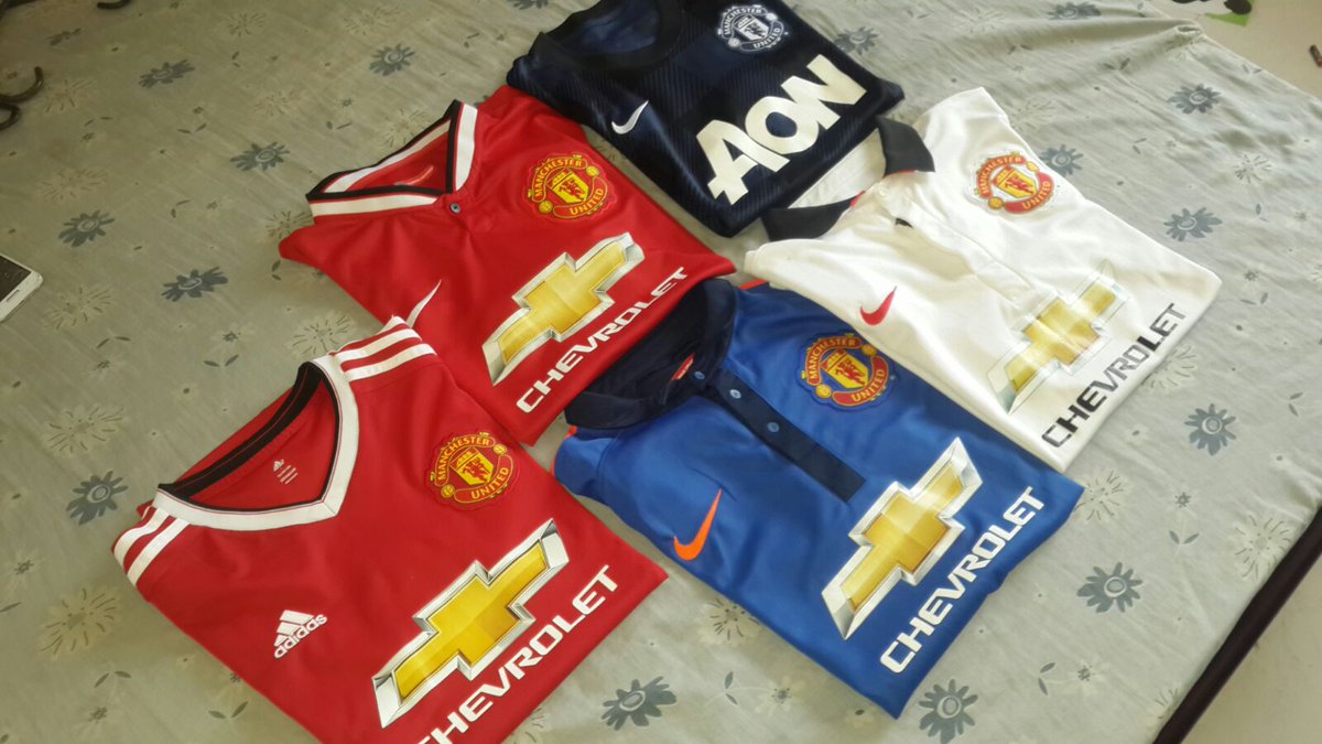 SRHE11's tweet photo. @MUnitedEs #5toAniversarioMUnitedES @juanfutbol Ámando el equipo desde chiquito... https://t.co/yXXKzX9J0v