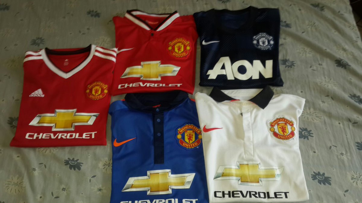 SRHE11's tweet photo. @MUnitedEs #5toAniversarioMUnitedES @juanfutbol Ámando el equipo desde chiquito... https://t.co/yXXKzX9J0v