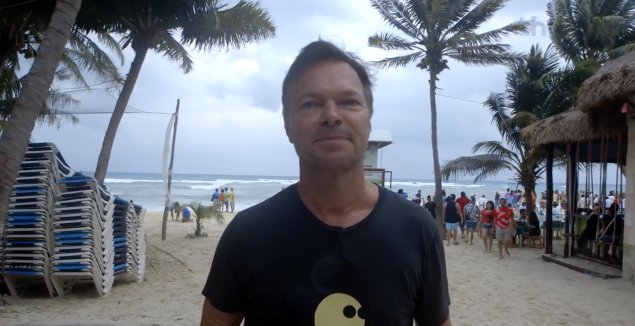 ODJOApp's tweet photo. Before You Go On: Pete Tong

https://t.co/7N2N5f1CFs 

#bpm #dj #djs #djing #djtips #edm #mobiledj #digitaldj https://t.co/mV5ffzQS3u