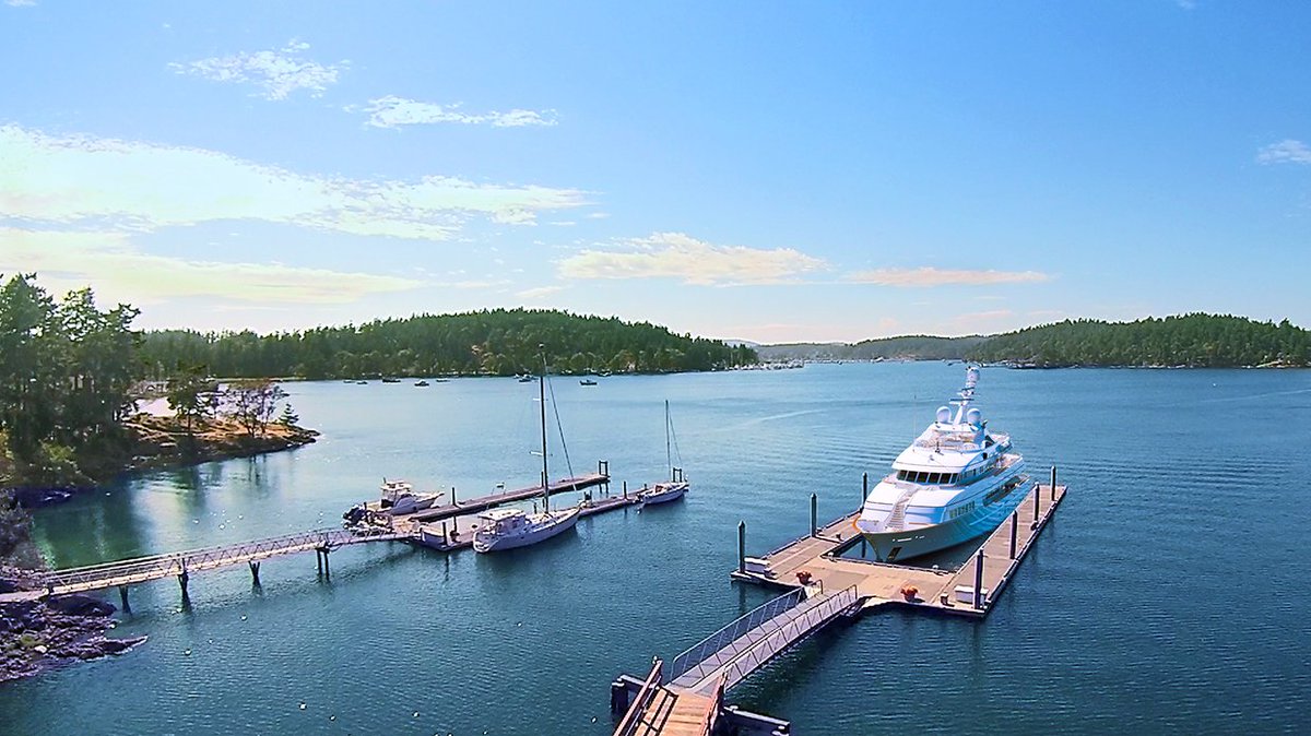 PatOdaySJI's tweet photo. @PSGBOA Did you Seen This Amazing Property &amp; Dock on San Juan Island @SeattleBoatShow - Befitting Any Grand Banks! https://t.co/hLMal6hk1N