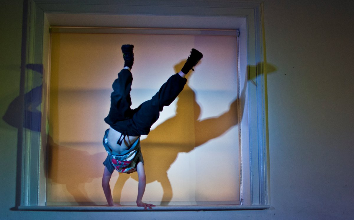 infuseDANCE's tweet photo. Last images from our work with @BeingFrankPT @boysdancing @shrewsmuseum @BFM90 #flyingboys #chasingshadows https://t.co/Bt8zlqjgDh