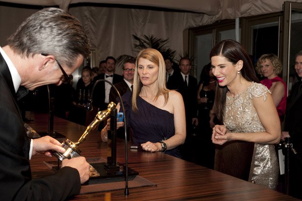 MovieSourceNews's tweet photo. Don't forget to buy tickets to one of this year's hottest 'Oscars After Parties'.  https://t.co/AZsInygk0F https://t.co/Oxv4HmWGtY