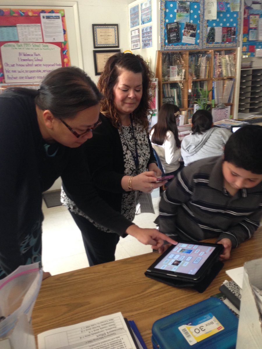 principalungaro's tweet photo. Apple Tour! Seeing amazing interactions with tech! @VPSchool2015 @annkozma723 #fsdtech #appletour https://t.co/ni3Adhv5ml